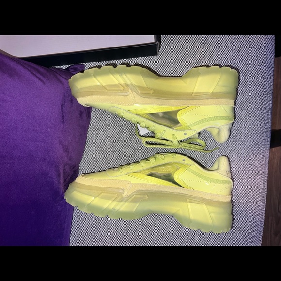 Club C Cardi - Picture 5 of 5